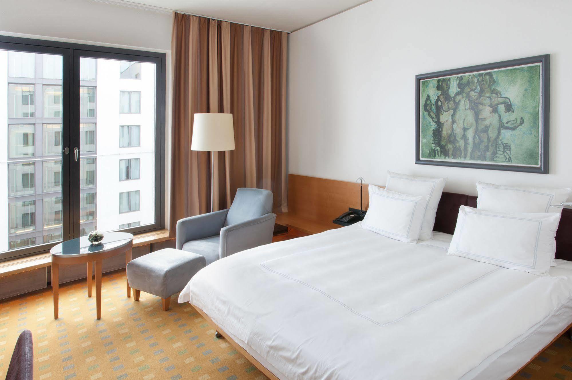 Swissotel Kurfuerstendamm 5* Berlino
